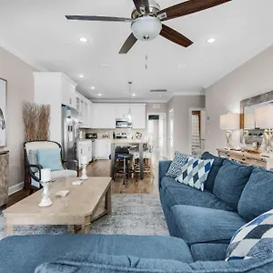 Holiday home Driftwood Townhomes #8, Destin